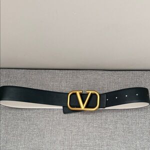 Valentino Reversible Black and white Belt with Gold Buckle